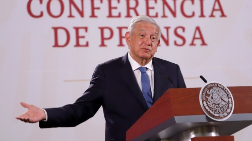 López Obrador no ha recibido "ningún reclamo" de EE.UU. por política exterior
