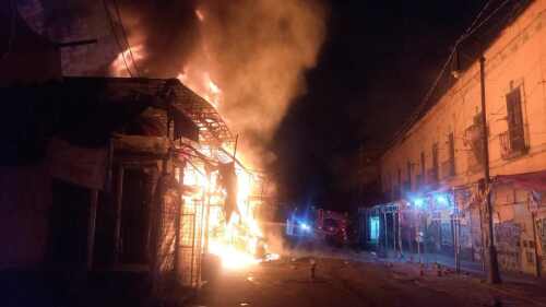 incendio-bodega-colonia-centro.jpg