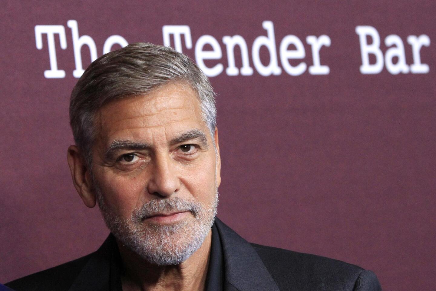 George Clooney le pide a Joe Biden que se retire de la contienda electoral