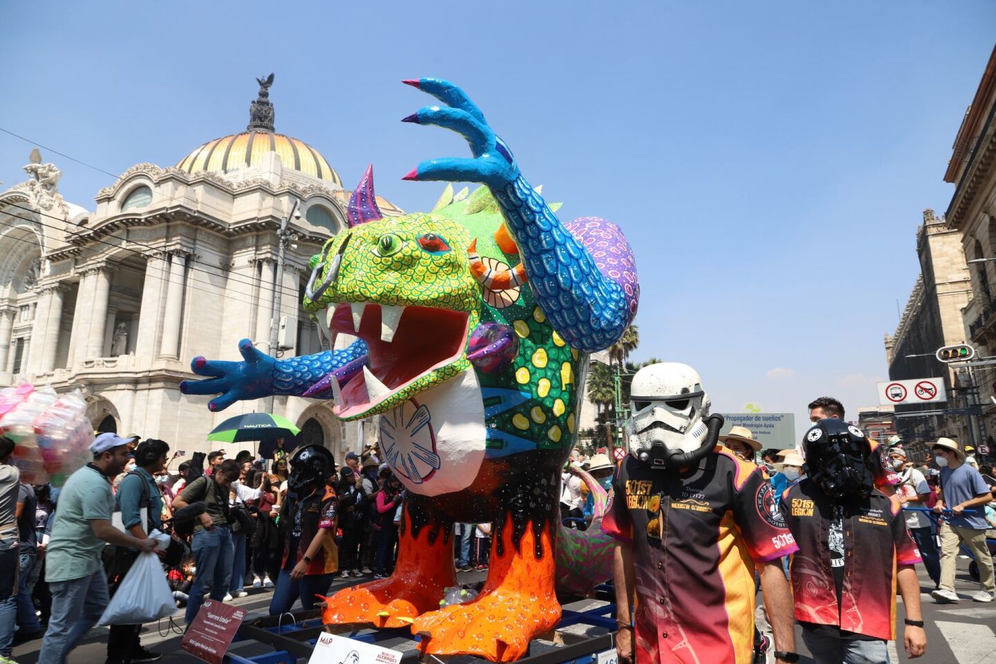 900401_14-Desfile-de-alebrijes-monumentales-05_web