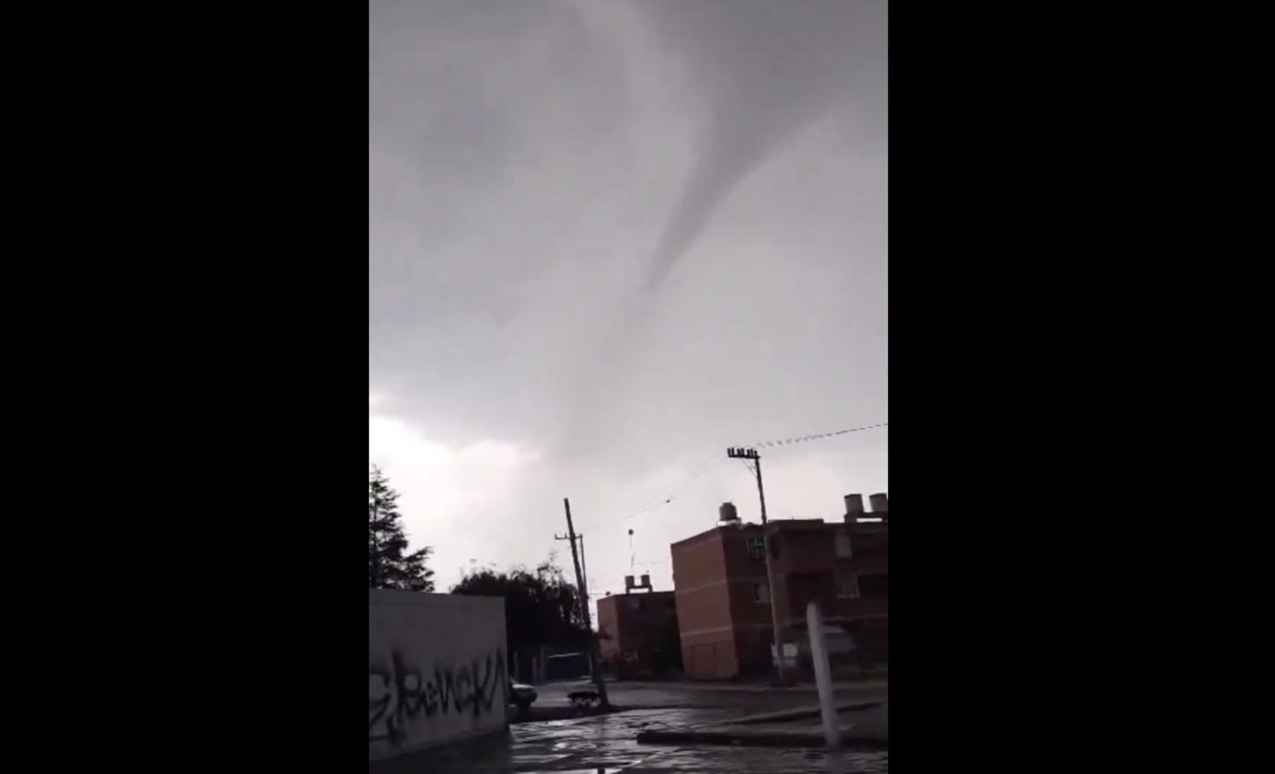 Tornado Toluca.png