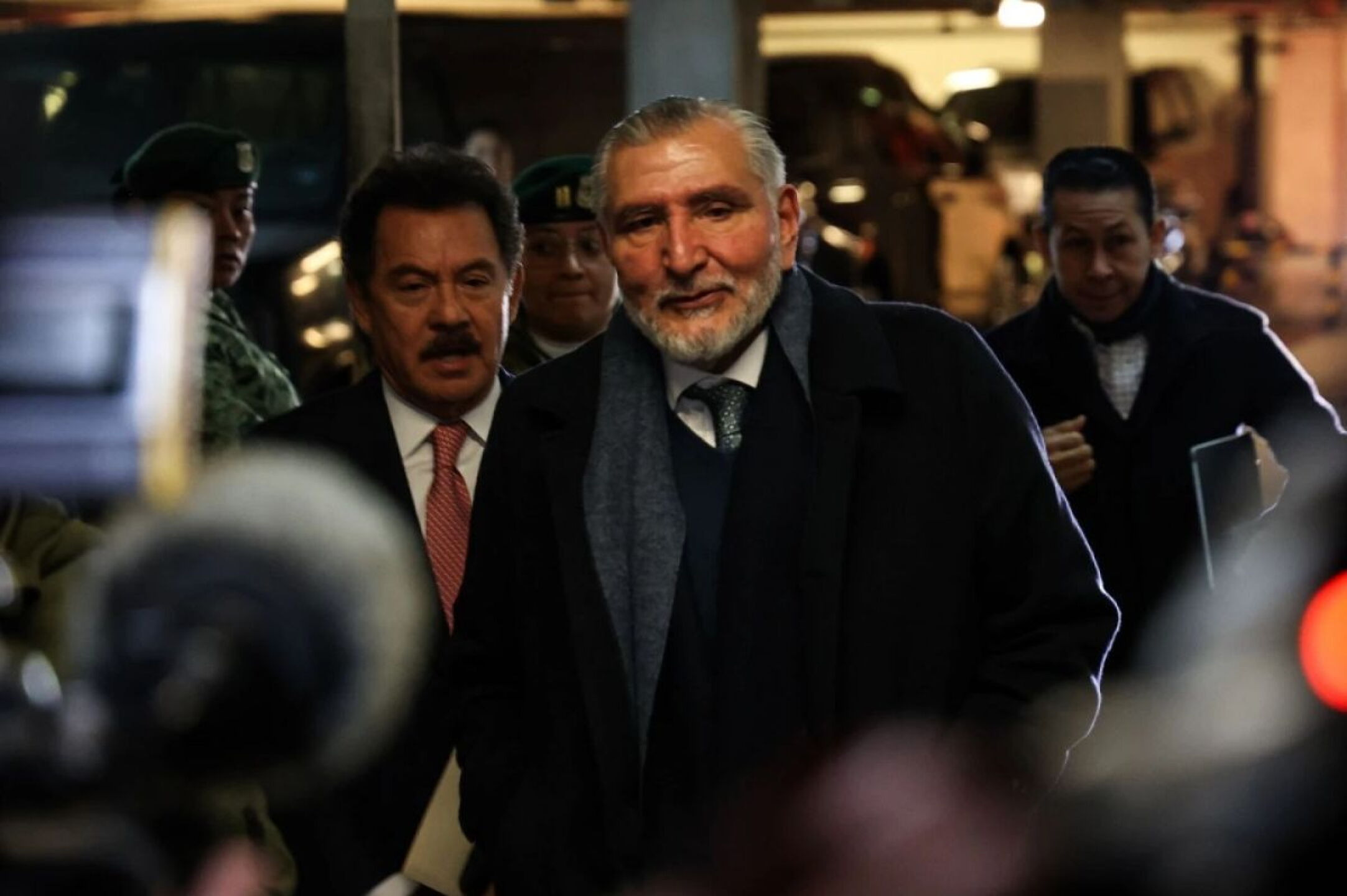 confirman investigacion contra adan augusto y le quitan su visa