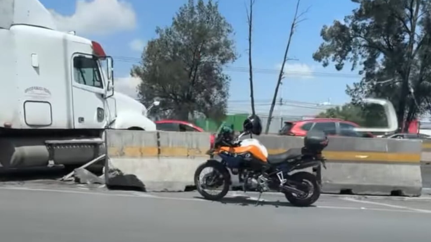 accidente autopista méxico-querétaro hoy (1)