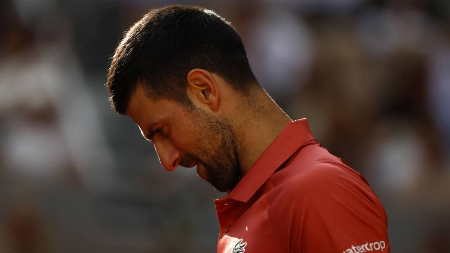 Djokovic se retira de Roland Garros