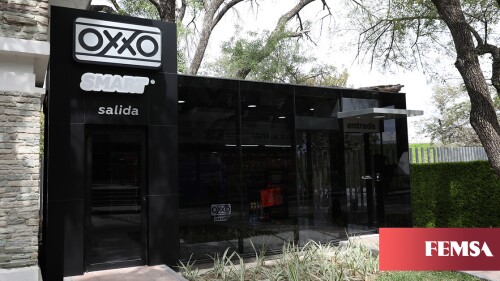 oxxo-monterrei-ia