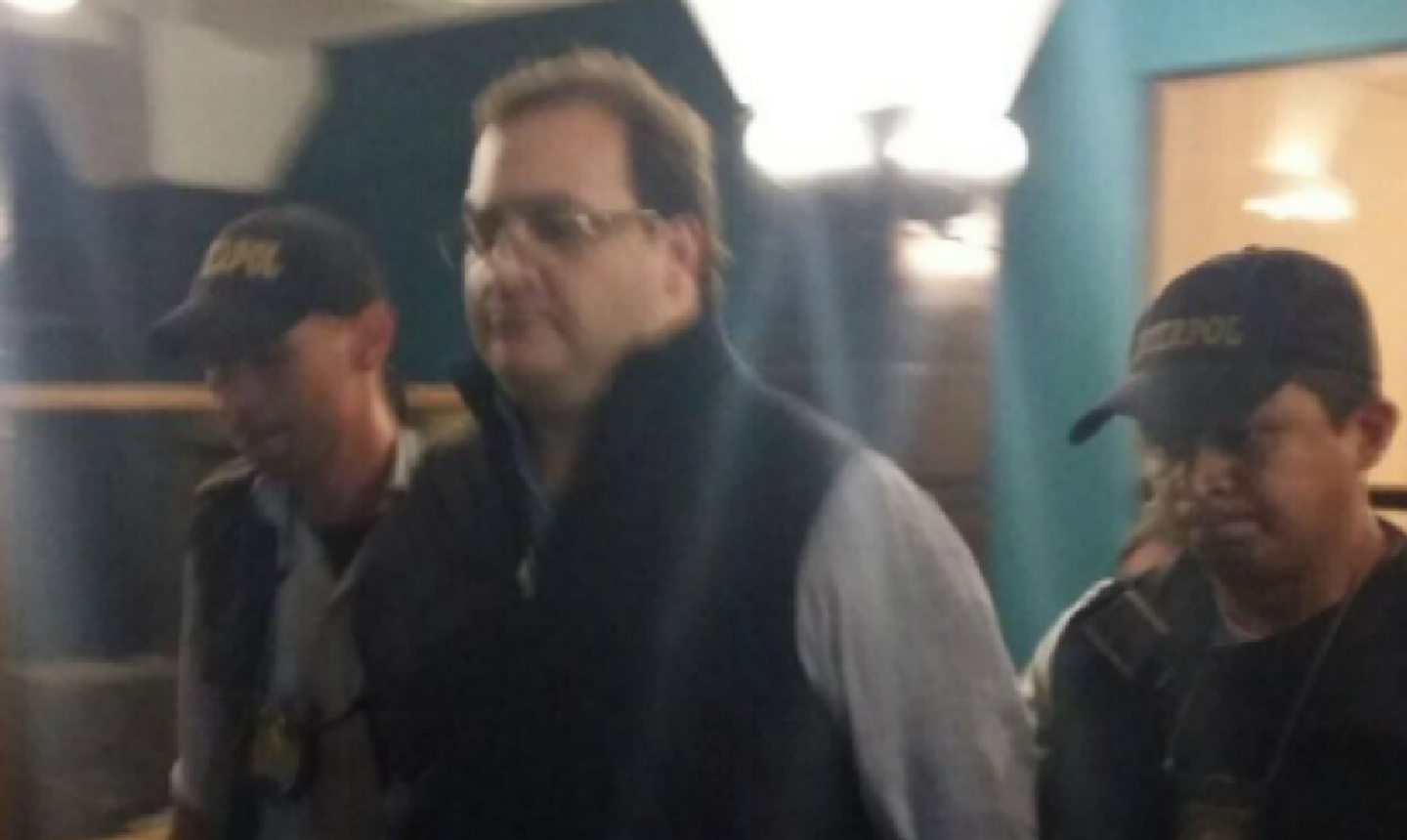 Captura de pantalla 2017-04-15 a las 9.29.41 p.m.