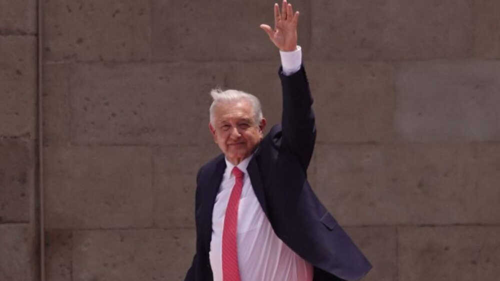 Foto-del-presidente-AMLO-en-sexto-informe-de-gobierno-jpg-png.jpg