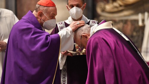 VATICAN-RELIGION-POPE-ASH WEDNESDAY-MASS
