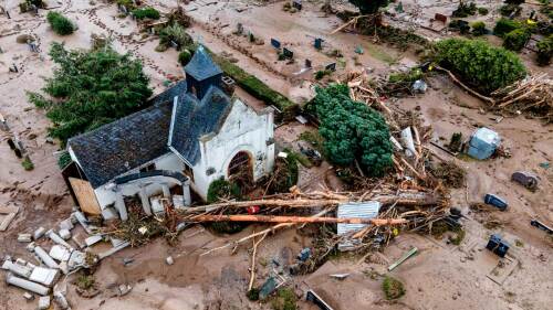 Las fuertes lluvias dejan decenas de muertos en Europa y graves daños