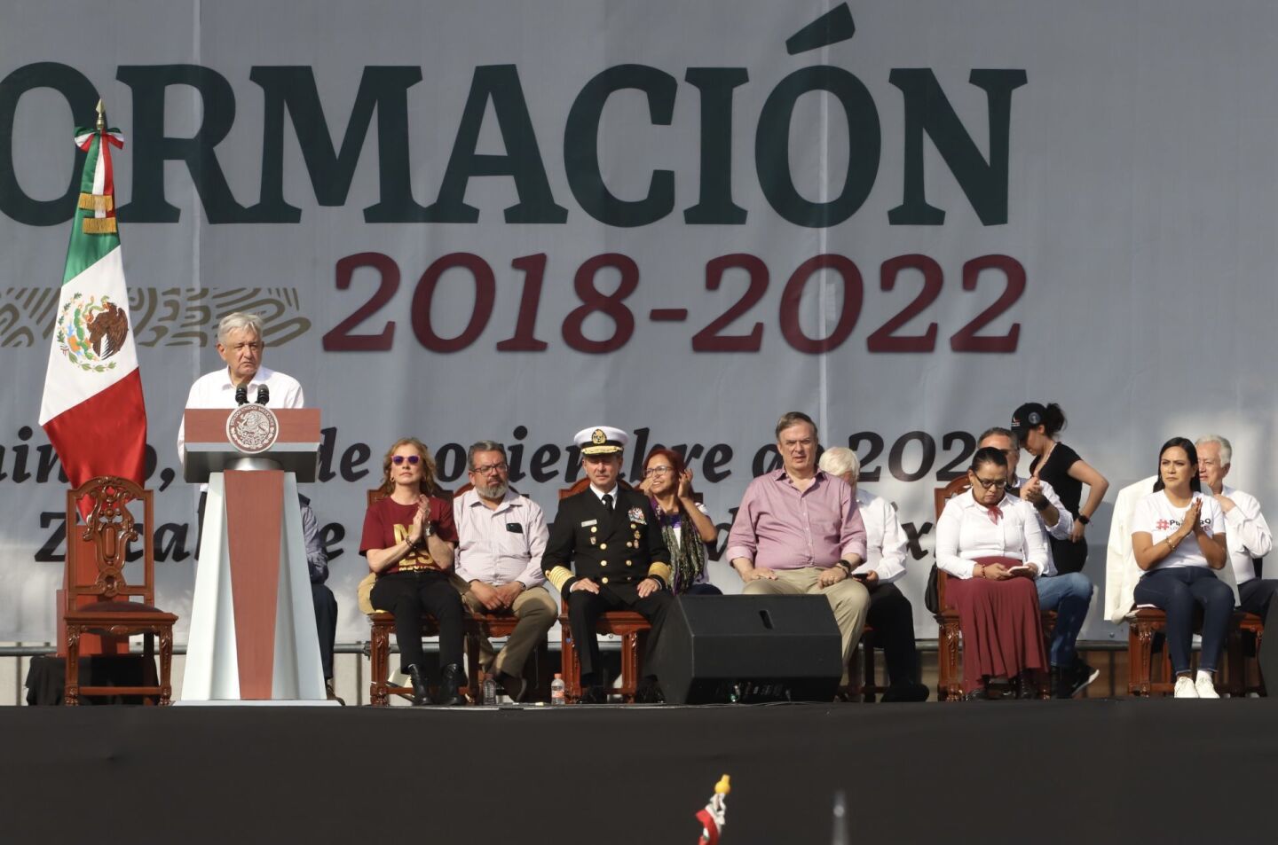 El presidente Andrés Manuel López Obrador da su Informe de Gobierno a casi 4 años de la llamada “Cuarta Transformación”, después de encabezar la marcha que partió del Ángel de la Independencia al Zócalo capitalino.