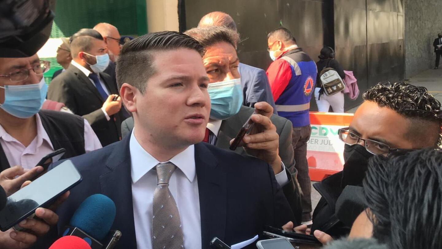 Buscan-abogados-aplazar-6-meses-mas-audiencia-intermedia-en-caso-Linea-12-3