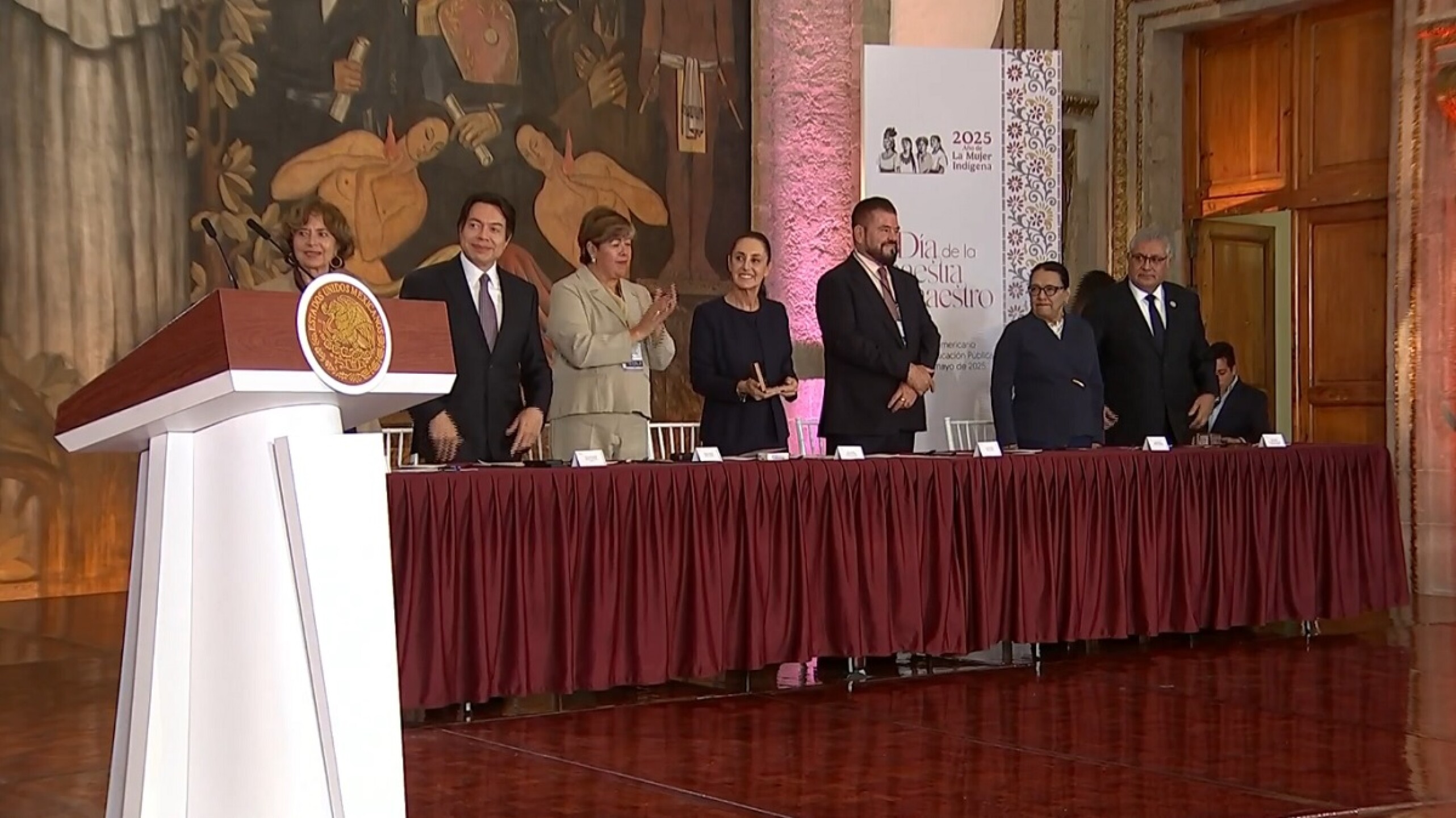 Sheinbaum anuncia aumentosalarian a maestros1.jpg