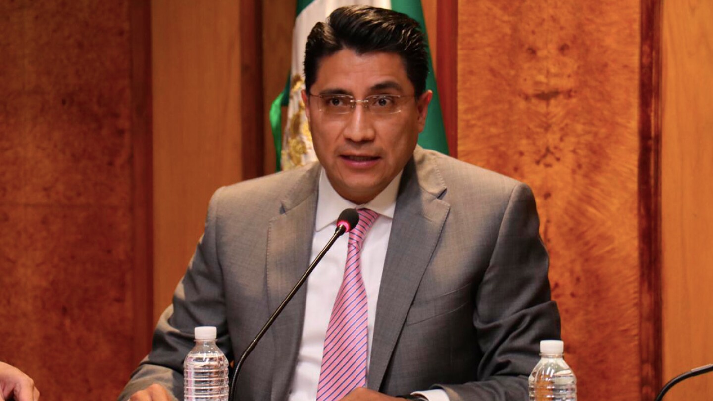 jesus-zamora-contralor-ine-presiones-lorenzo-cordova