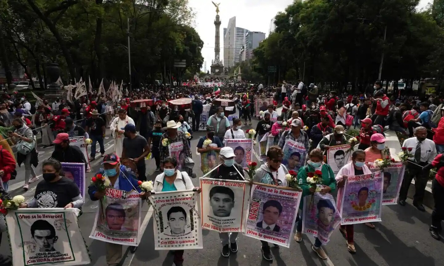 ejército_mexicano_correos_electrónicos_estudiantes_desaparecidos_ayotzinapa