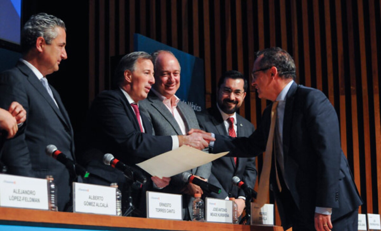 Cuartoscuro_premio_banamex_Meade
