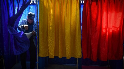 ROMANIA-VOTE-LGBT-MARRIAGE