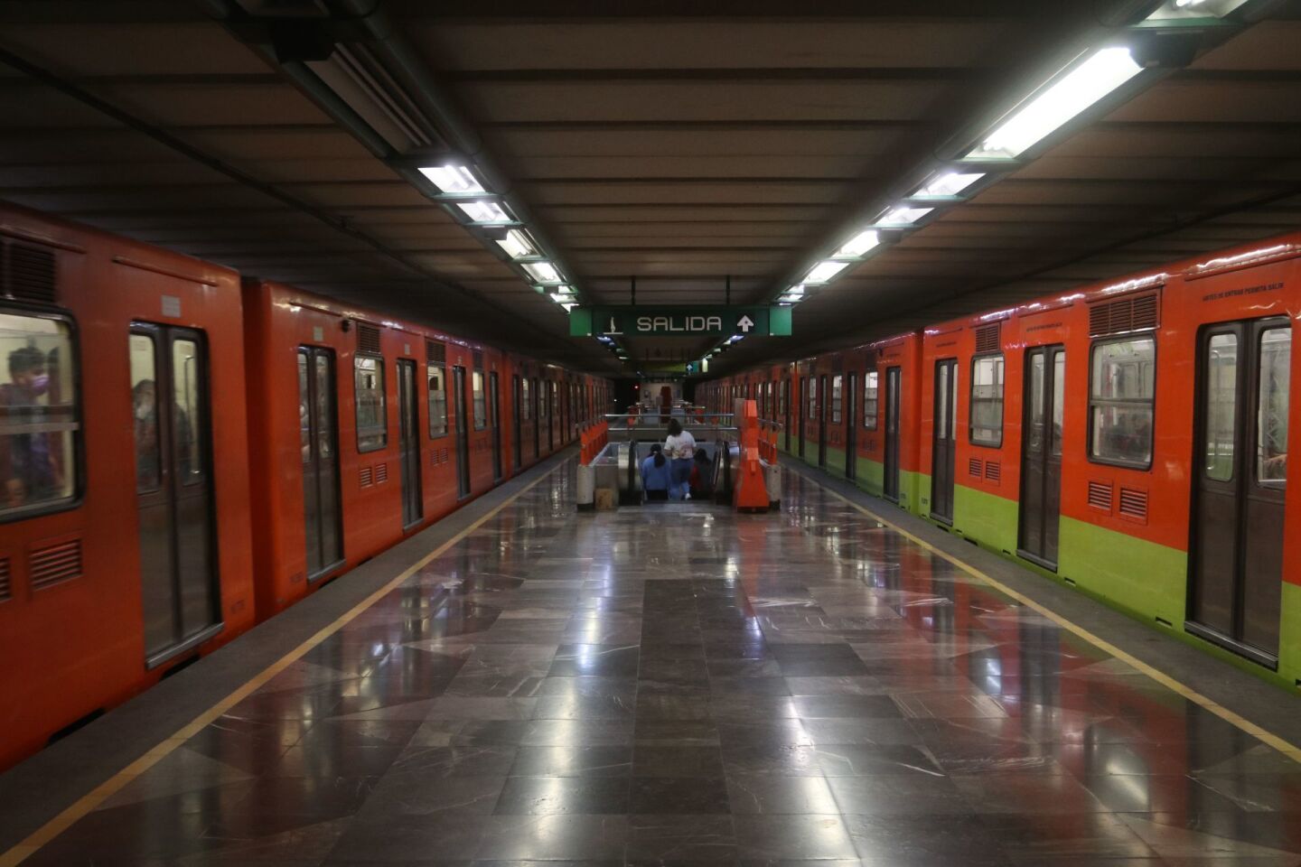 Se registró poco afluencia de pasajeros en el Sistema de Colectivo Metro debido a la celebración de Navidad