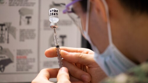 vacuna vacunar vacunación Coronavirus COVID-19 inmunización inmune