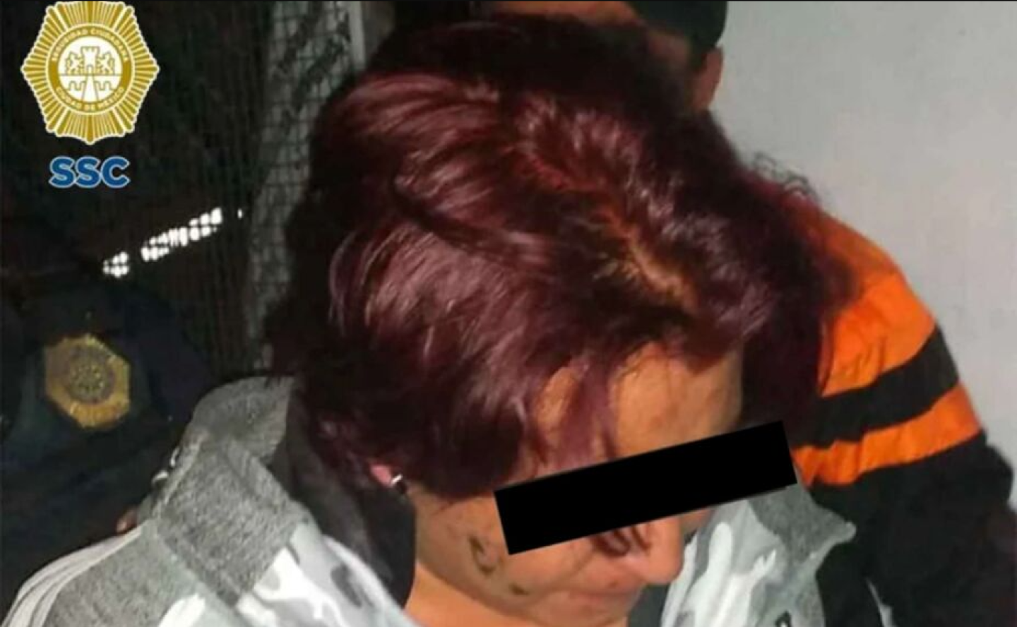 SSC Detienen a mujer por lesionar a agresor