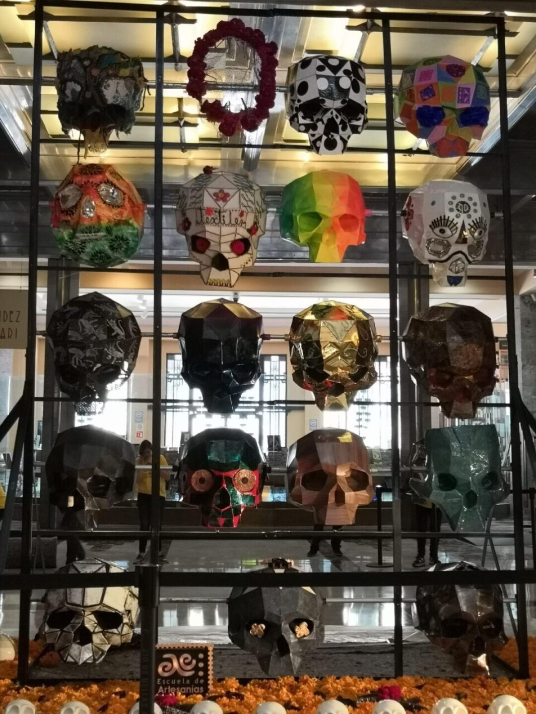 tzompantli_ofendas_de_dia_de_muertos_cdmx_2023_-960x1280