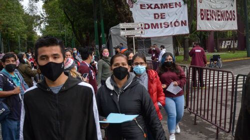Dio inicio la primer fecha de aplicación del examen de la Comisión Metropolitana de Instituciones Públicas de Educación Media Superior (COMIPEMS) de admisión a nivel medio superior.