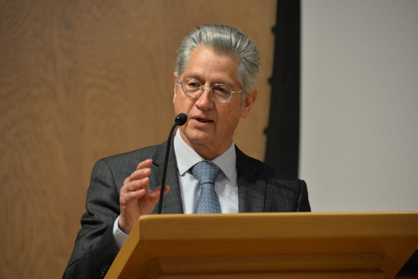 Agustín Caso Raphael