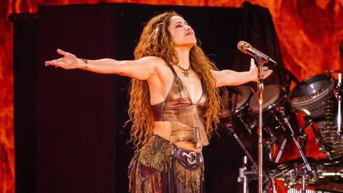 shakira en mty 2025.jpg