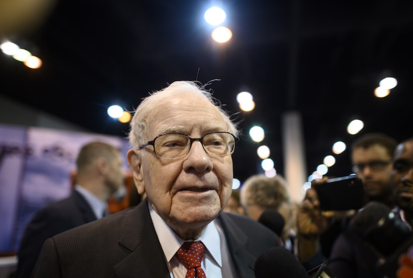 FILES-US-MEDIA-NEWSPAPERS-BUFFETT-LEE