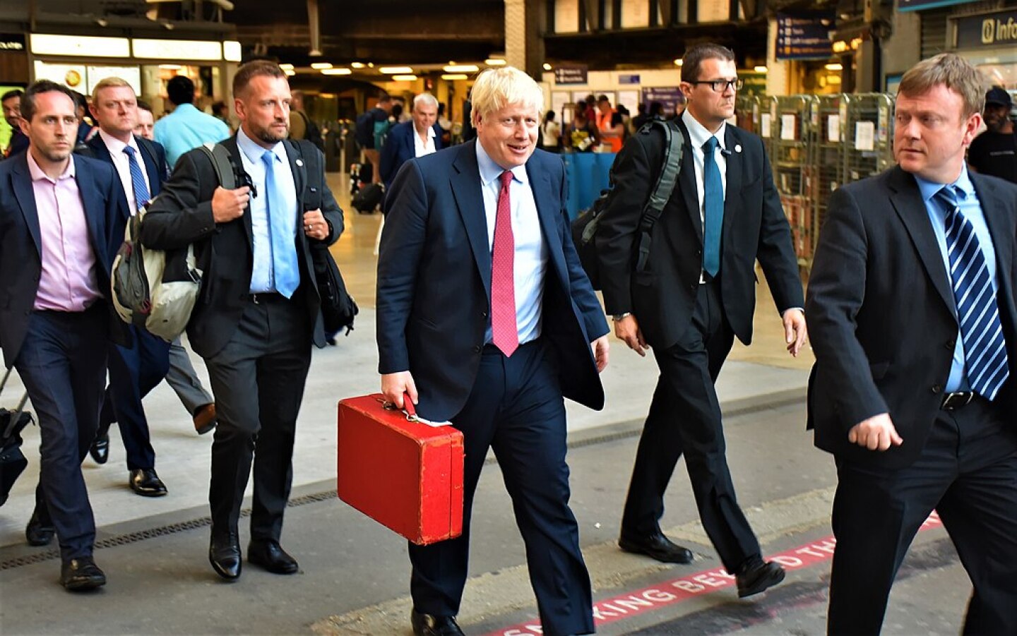 1024px-Boris_Johnson_2019_(3)