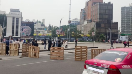bloqueo insurgentes y reforma hoy.jpg