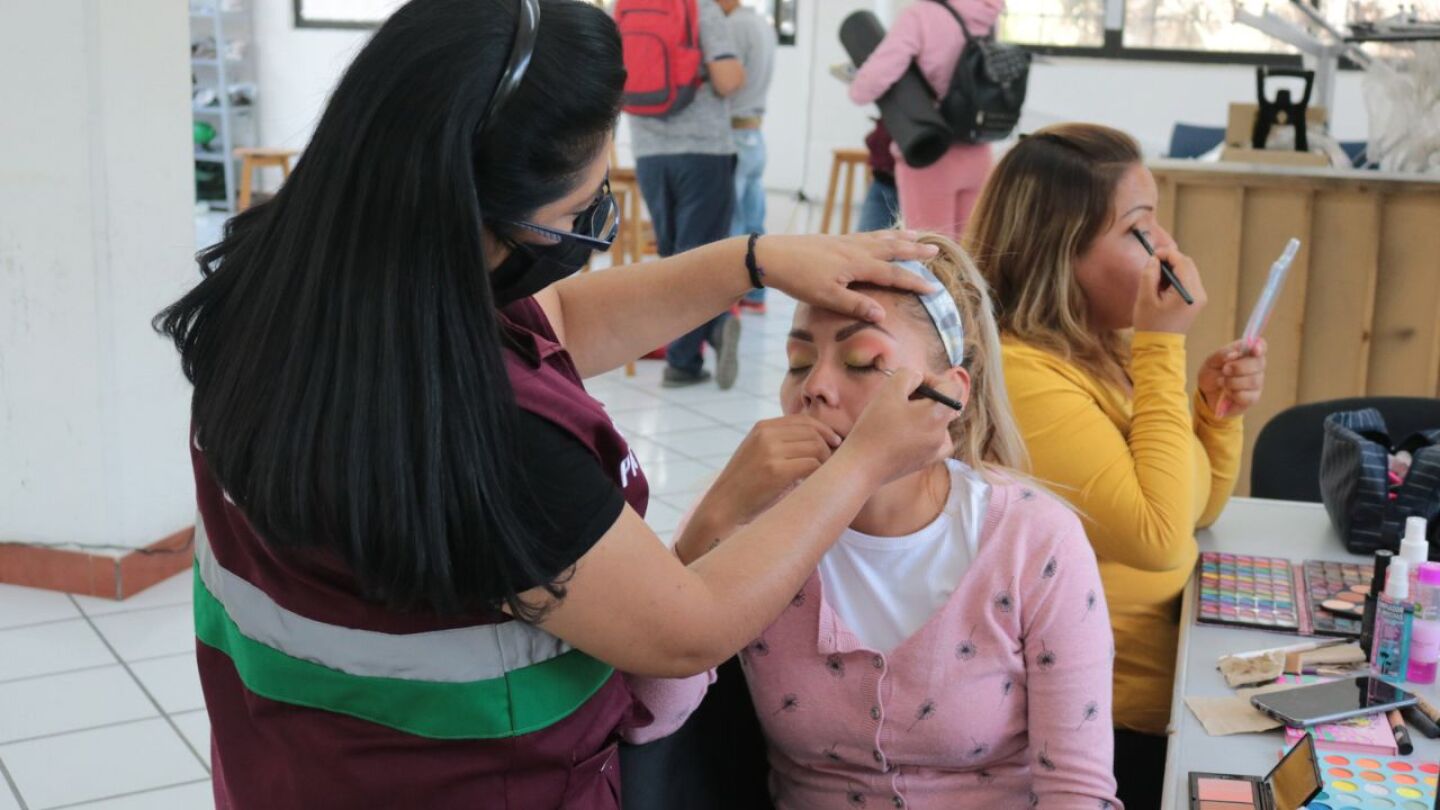 PILARES Cursos.jpg