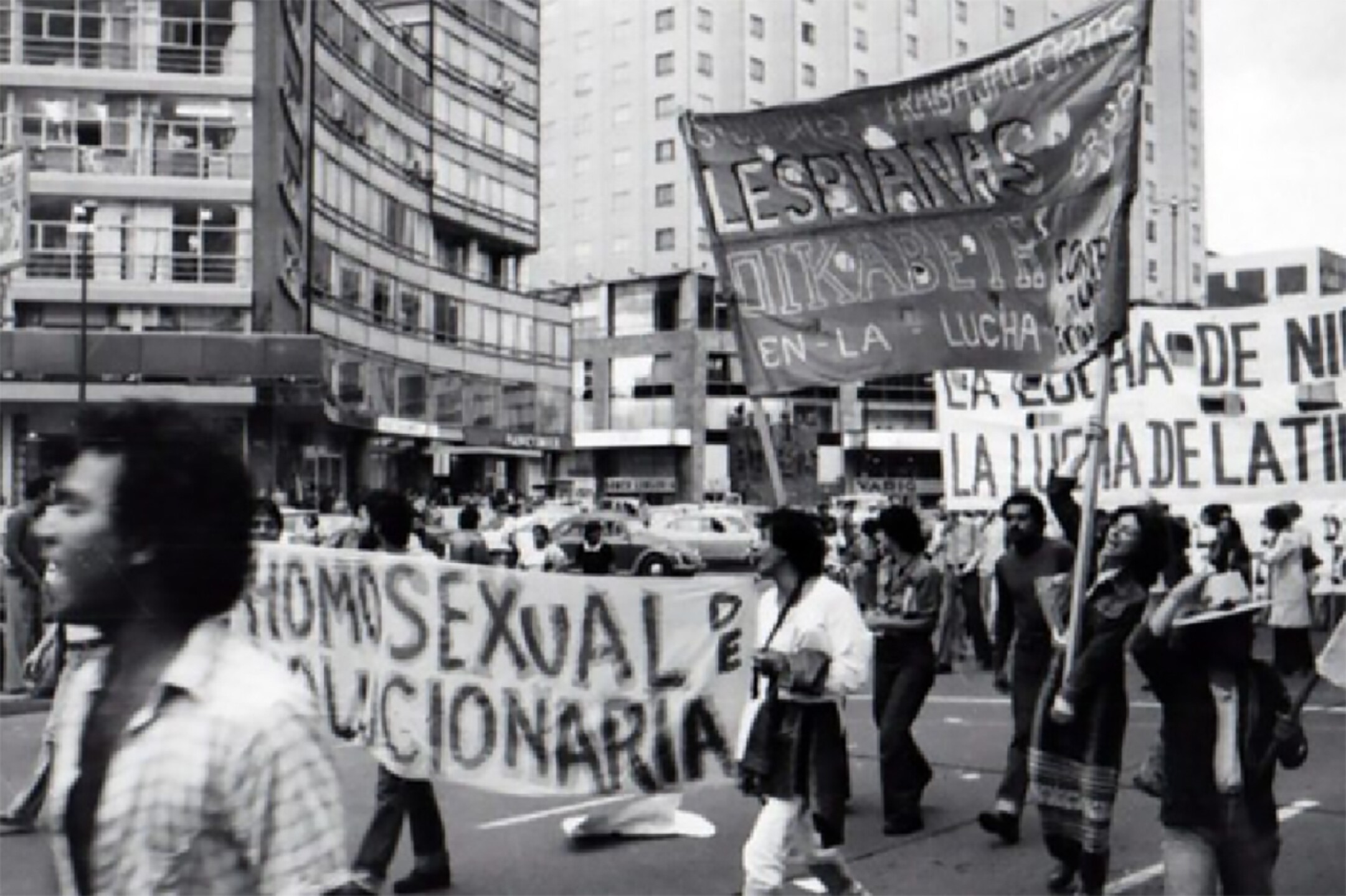 movimiento-estudiantil-1968-carteles-pintas-matanza-tlatelolco-12