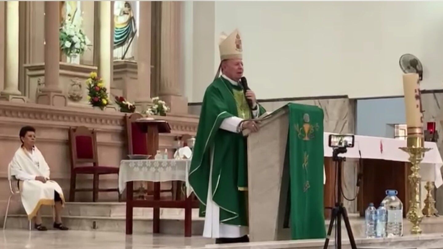 amlo-obispo-apatzingan