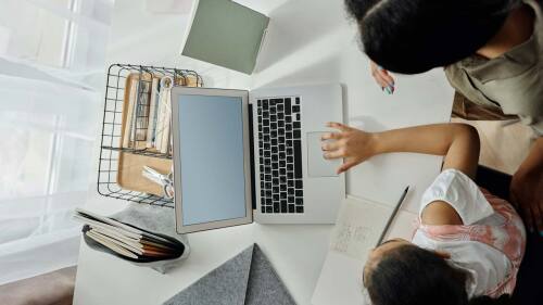 El periodismo y la maternidad