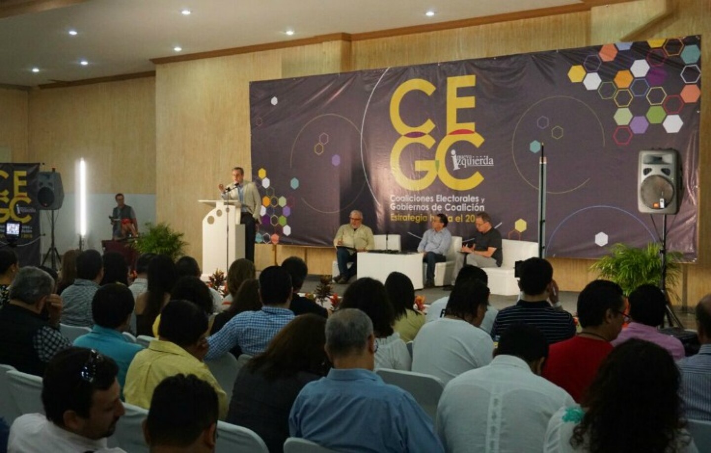 Nueva izquierda cortada