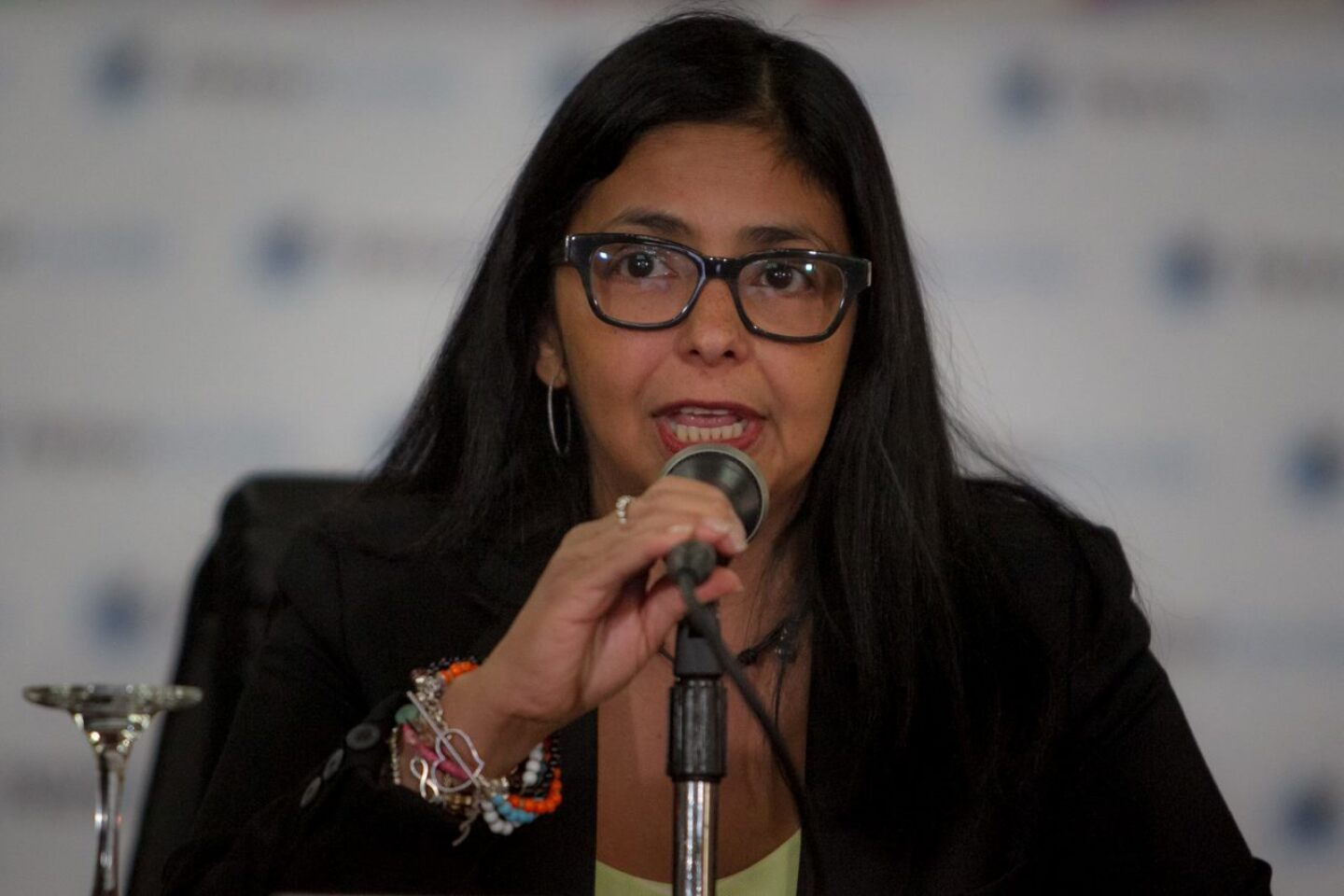 Venezuela propone crear un sistema financiero internacional con "libertad de expansión"