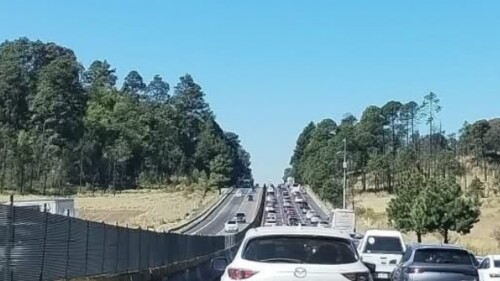 autopista méxico-cuernavaca hoy.jpg