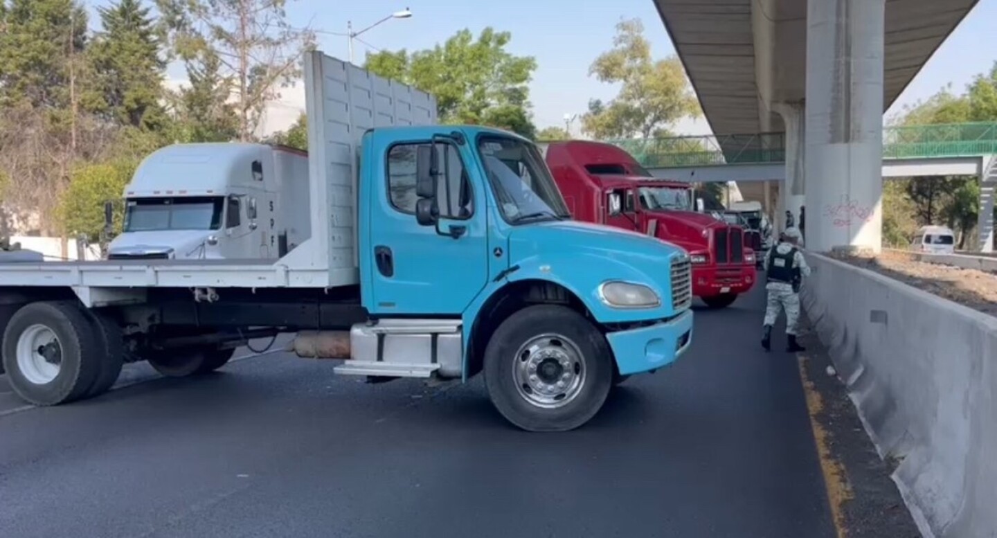 bloqueo-mexico-cuernavaca-transportistas-protestan-en-tlalpan