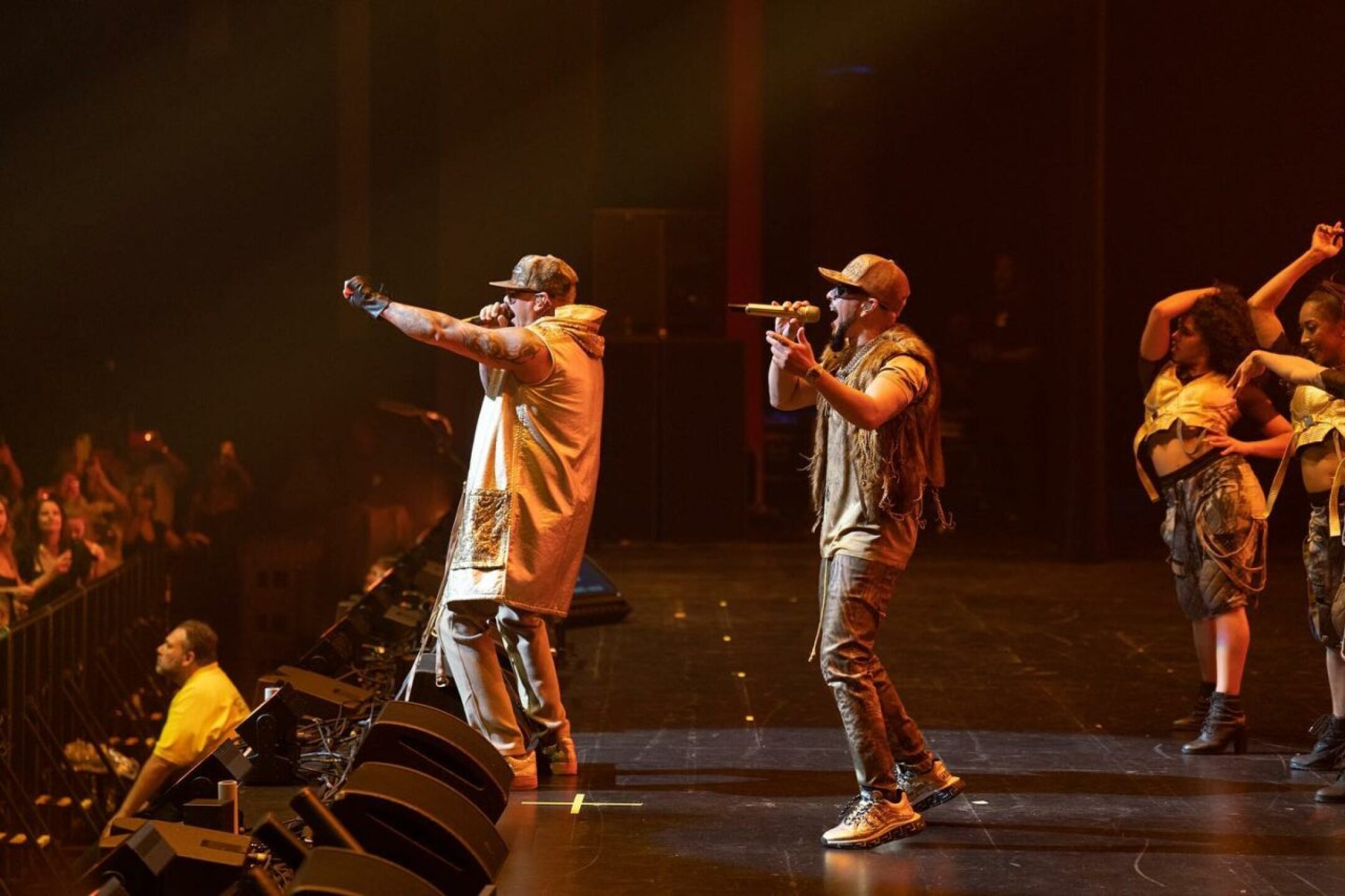 wisin-y-yandel-en-el-foro-sol-24-de-mayo-1-1280x853
