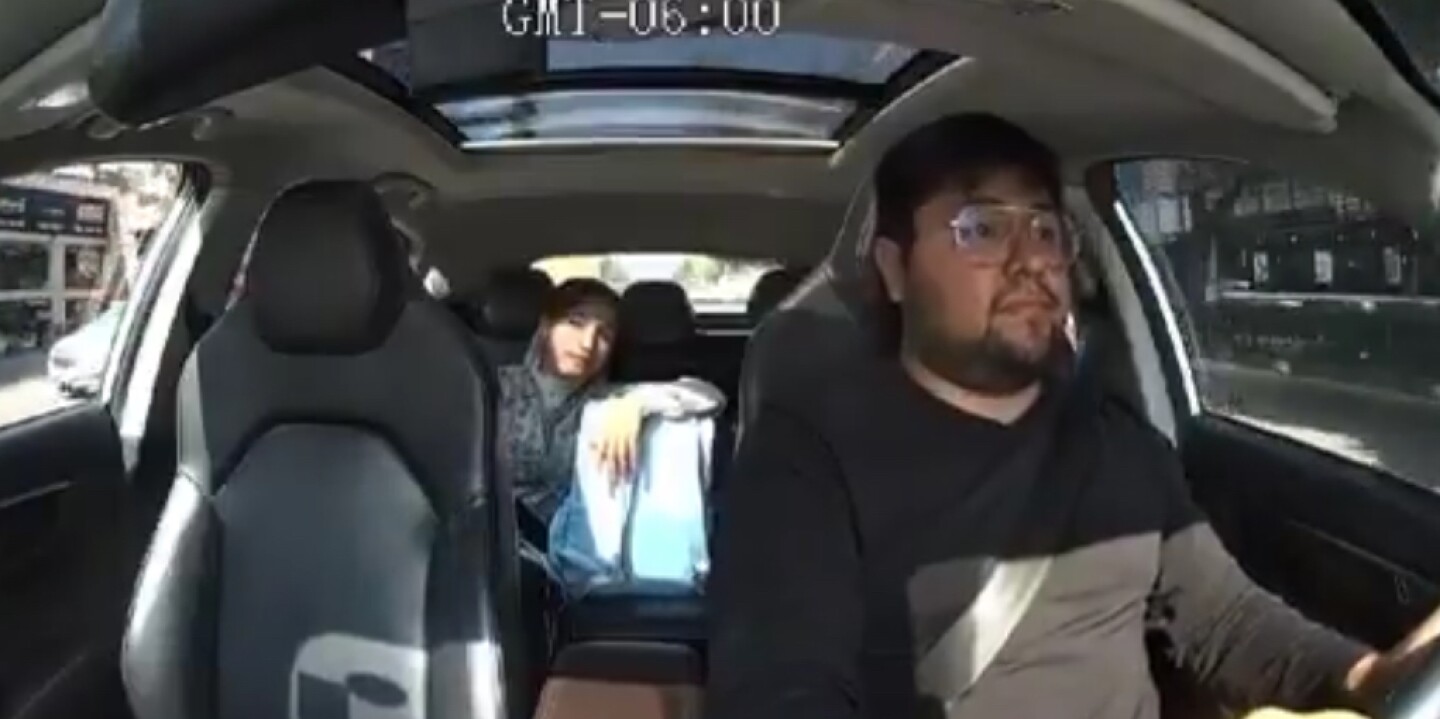 Pasajera de Uber amenaza a conductor