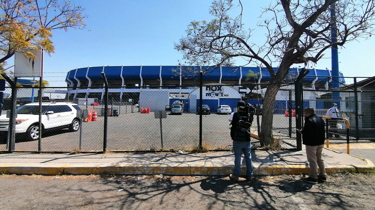 Sube a 26 cifra de heridos tras riña en estadio de fútbol en centro de México