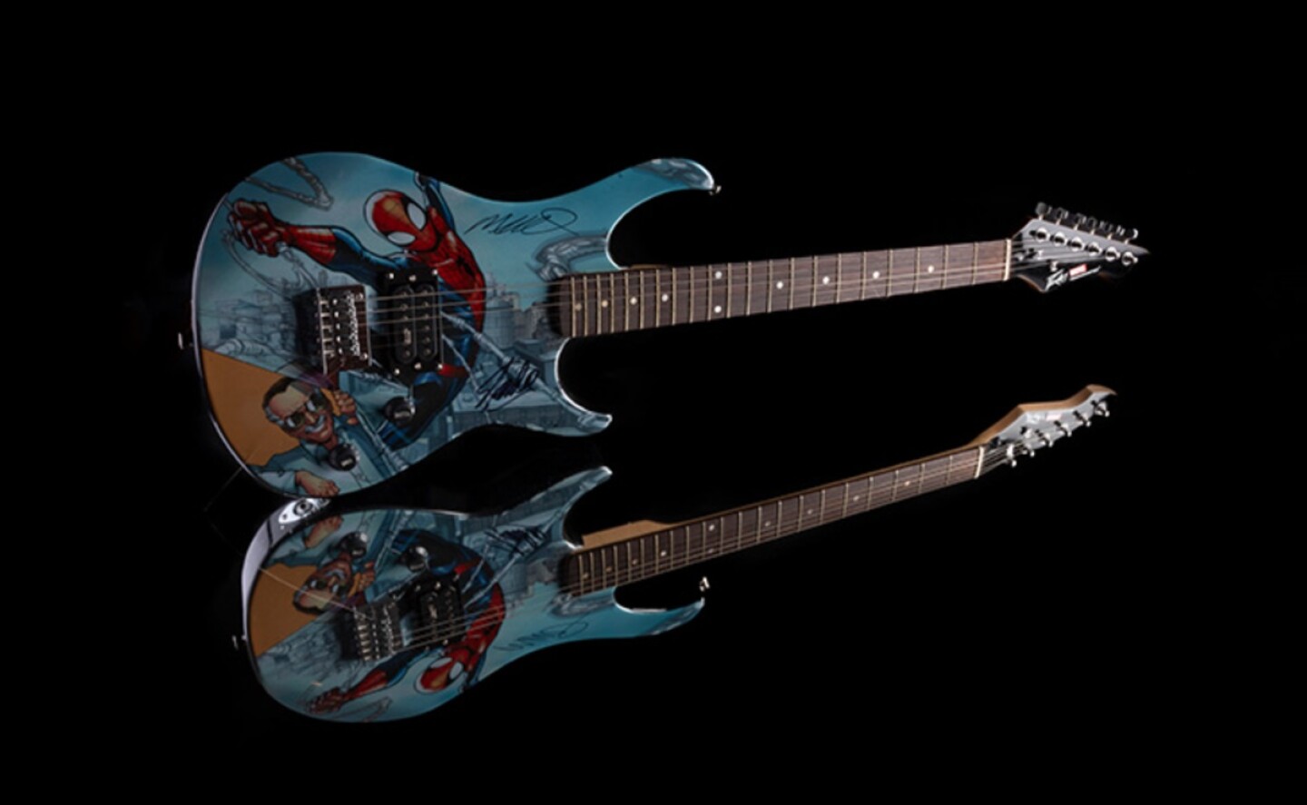 guitarra_spiderman_stan_lee_subasta_morton_