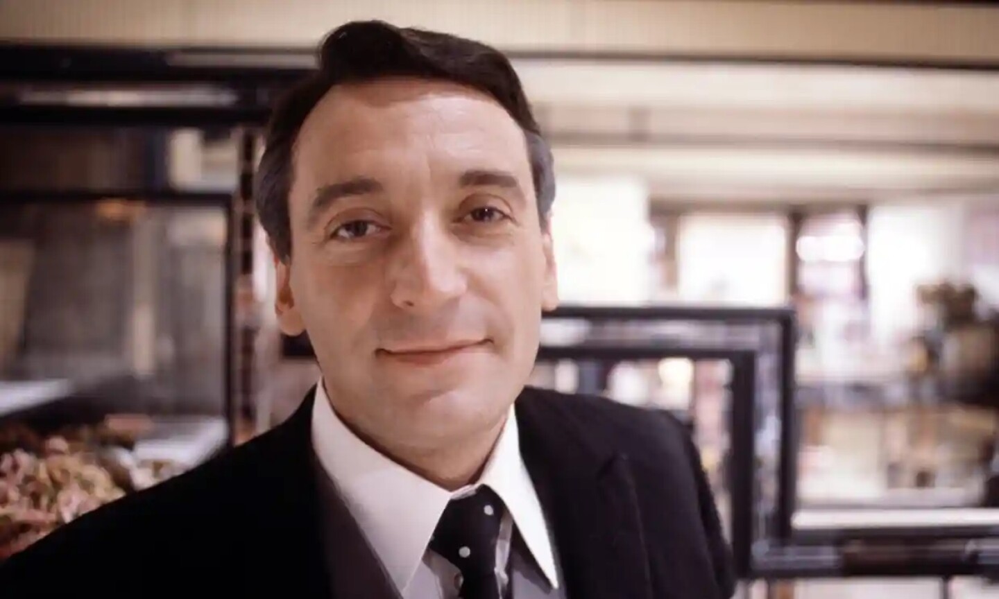 fallece_stephen_greif_the_crown_los_siete_de_blake