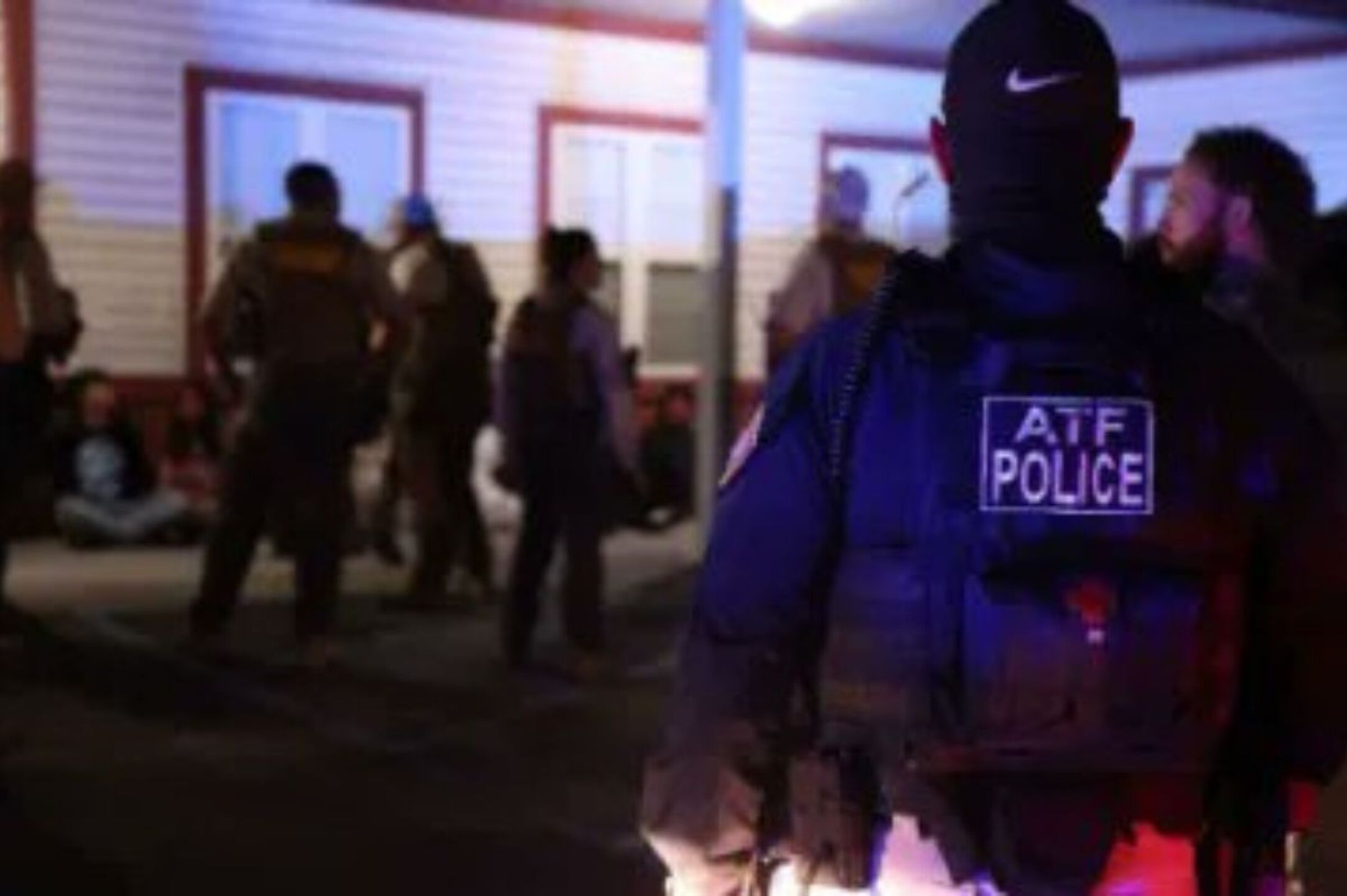 estados-unidos-detiene-a-mas-de-70-migrantes-en-club-nocturno-ligado-a-los-zetas-en-carolina-del-sur