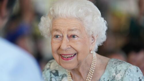 detienen a hombre por amenaza a la reina Isabel
