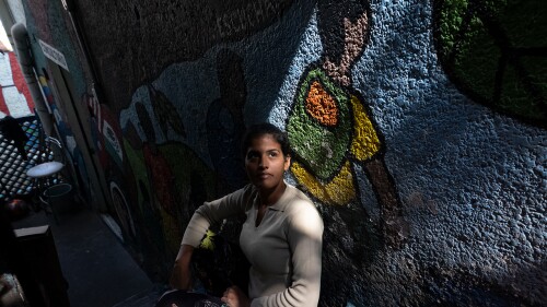 migrantes-venezolanos-cdmx-estados-unidos-tochan-albergue-7