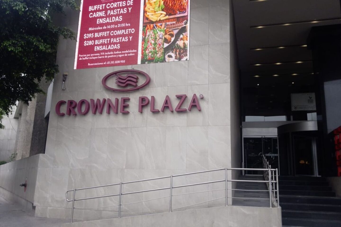 balacera-en-hotel-crowne-plaza-de-tlalnepantla-deja-dos-muertos