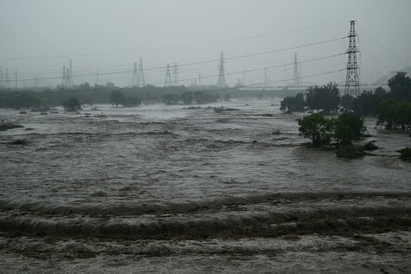 CHINA-TYPHOON-WEATHER-CLIMATE