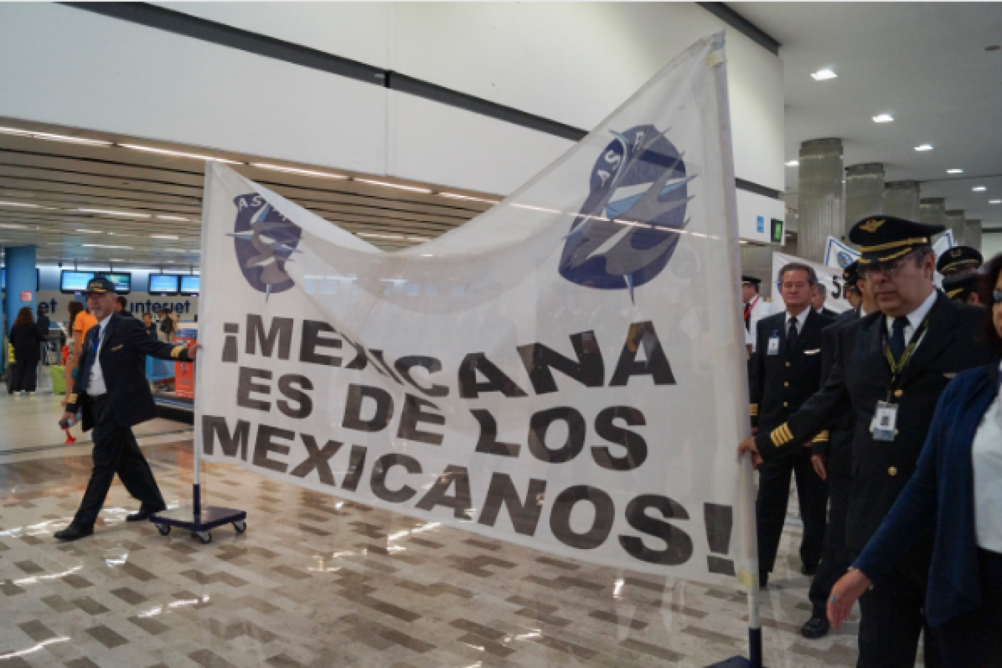 Mexicana_Aviación