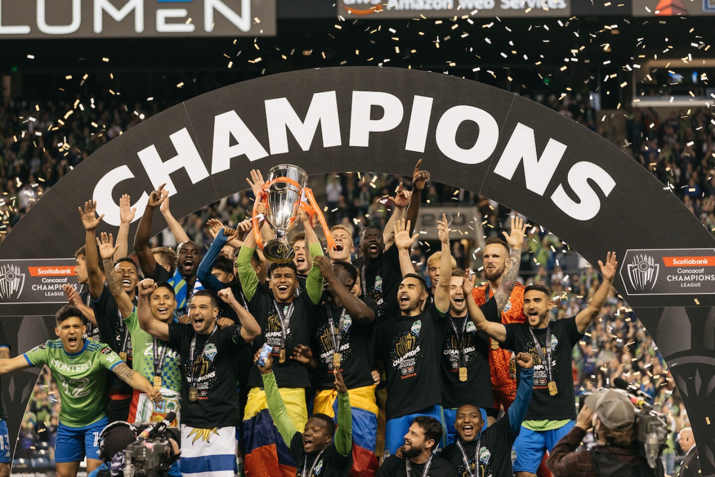 3-0: Seattle hace historia en la Concacaf a costa de los Pumas